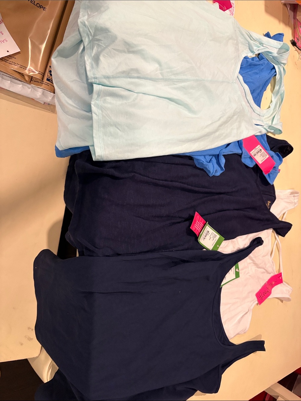 Lilly Pulitzer NWT tank top bundle L
